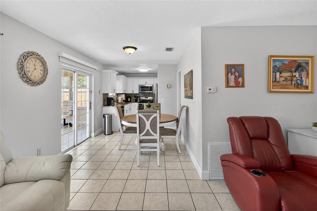 Dining room, Interior, Kitchen, Stainless Steel Appliances