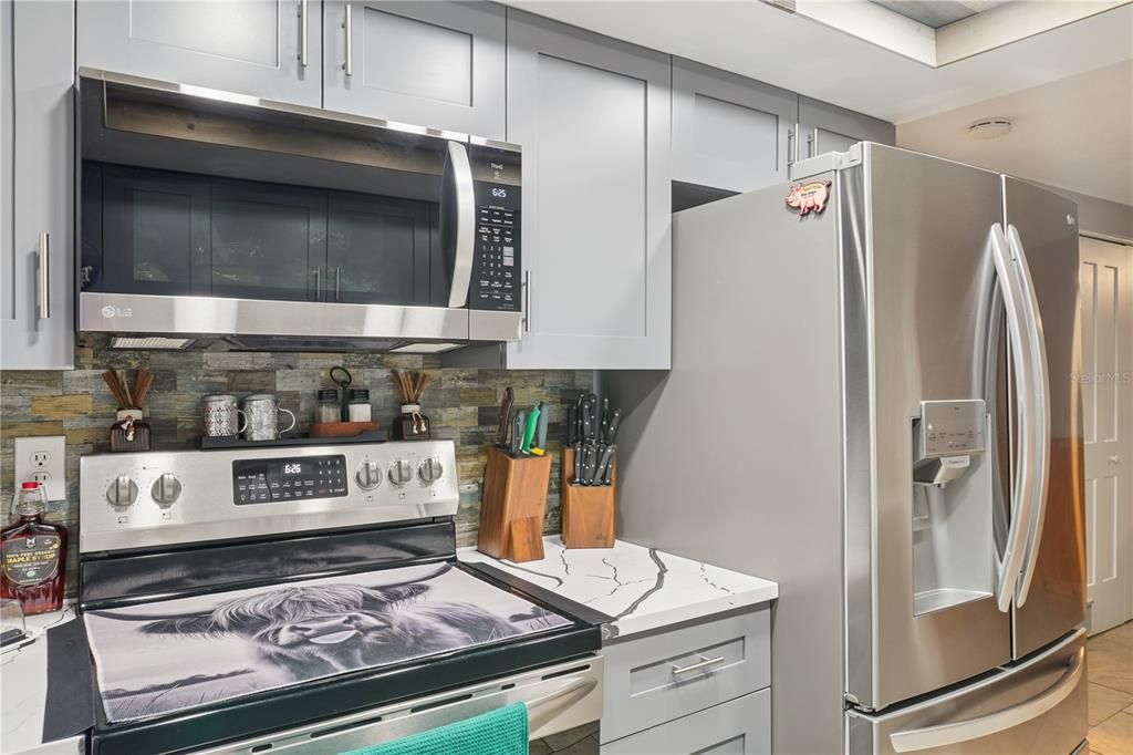 Interior, Kitchen, Stainless Steel Appliances