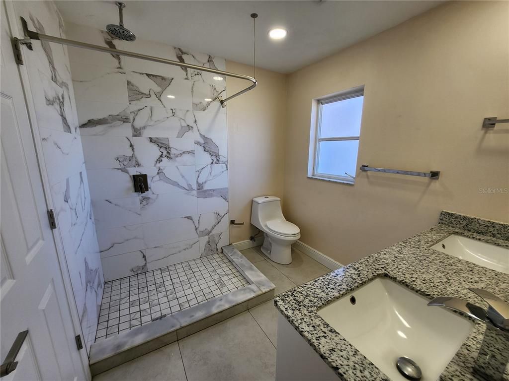 Bathroom, Interior, Marble Walls, Recessed Lighting