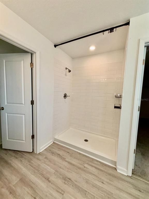 Bathroom, Interior, Recessed Lighting, Wood Texture Flooring