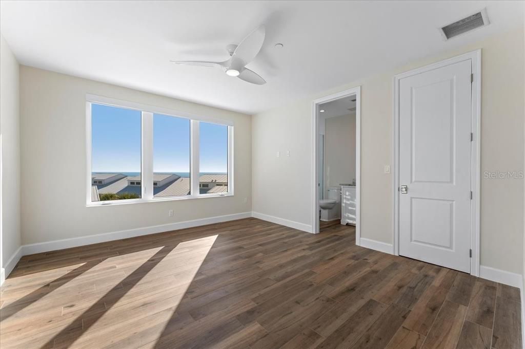 Bathroom, Empty room, Interior, Water, Wood Texture Flooring