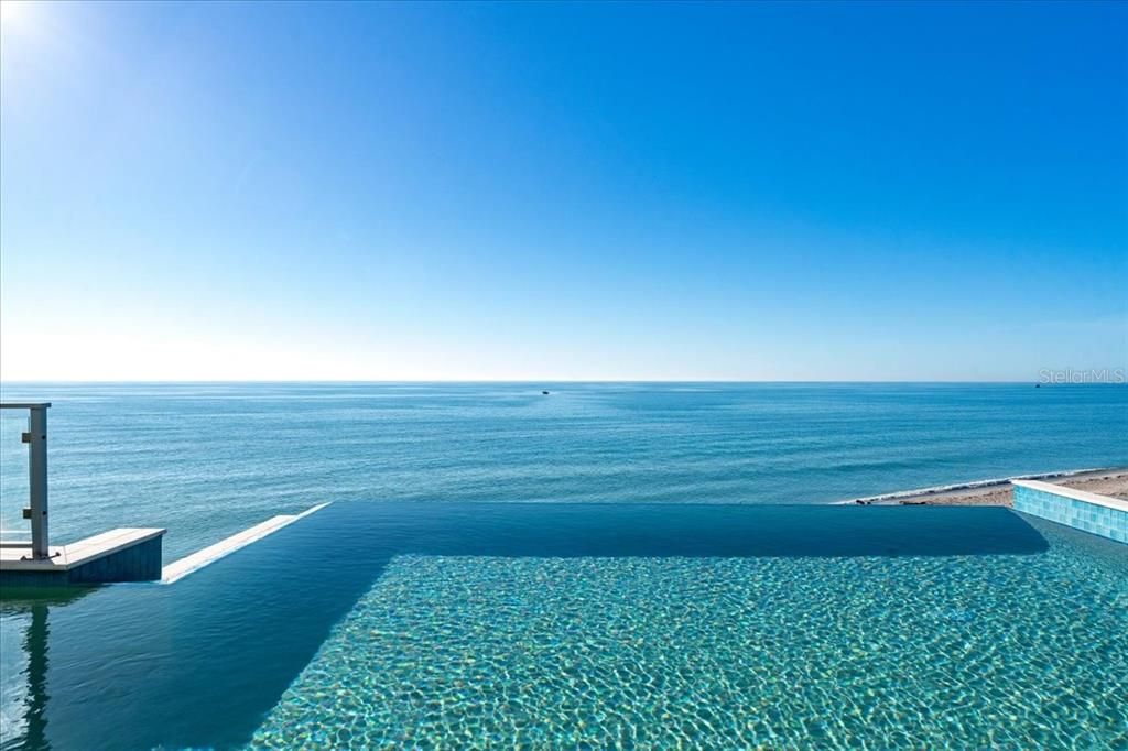 Exterior, Pool, Water