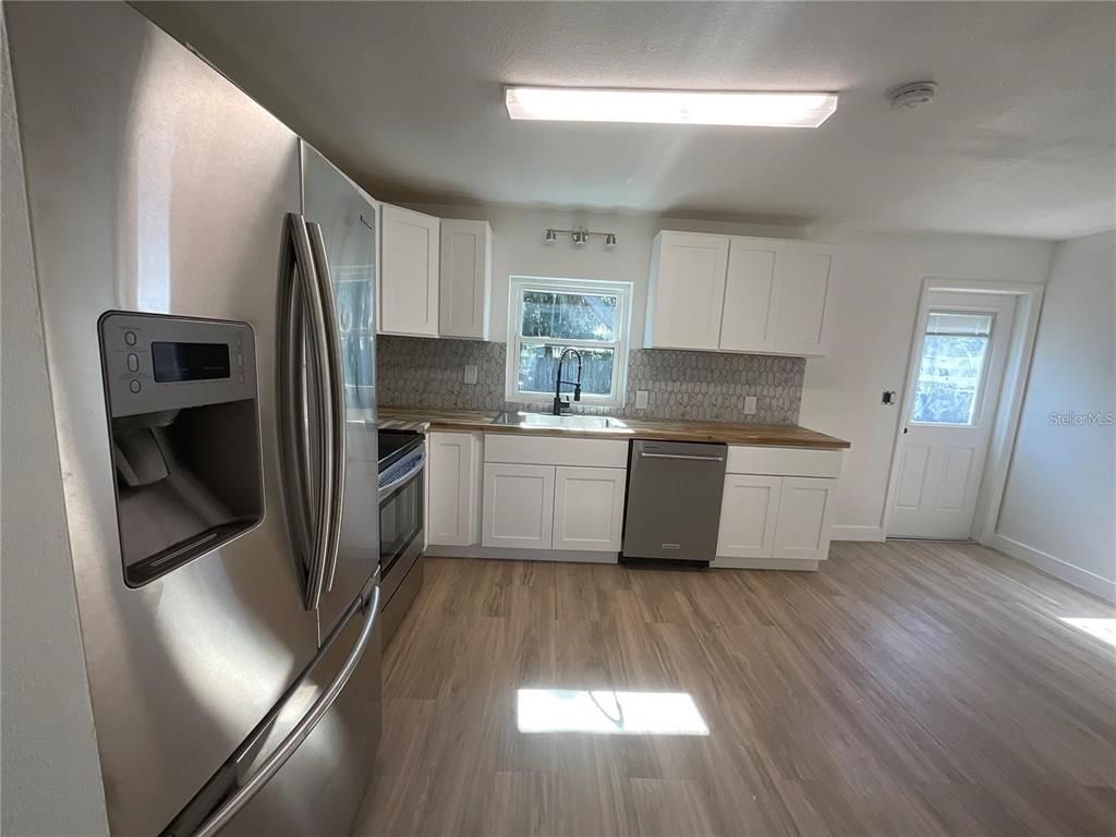 Interior, Kitchen, Stainless Steel Appliances, Wood Texture Flooring