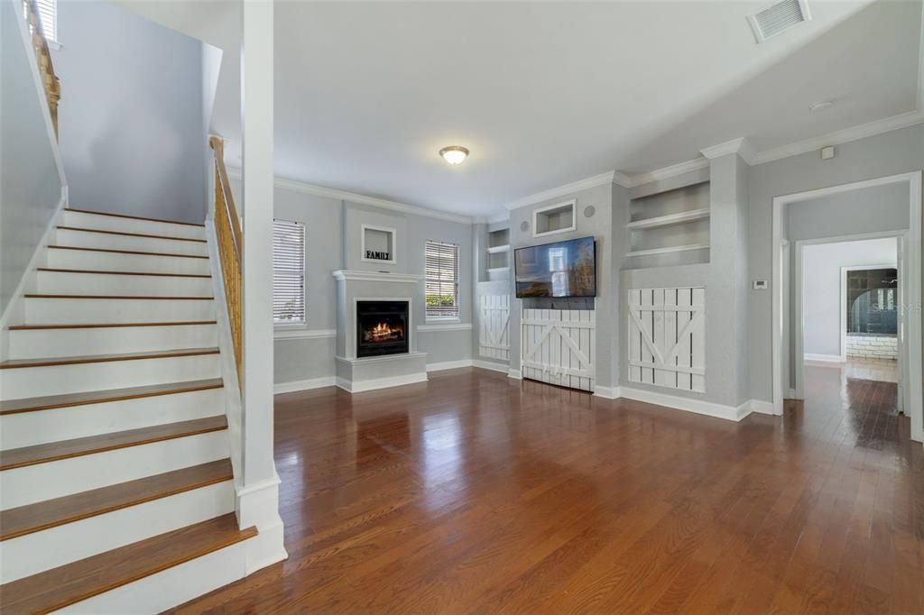 Empty room, Fireplace, Interior, Wood Texture Flooring