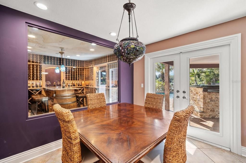 Dining room, Interior, Pendant Lights, Recessed Lighting