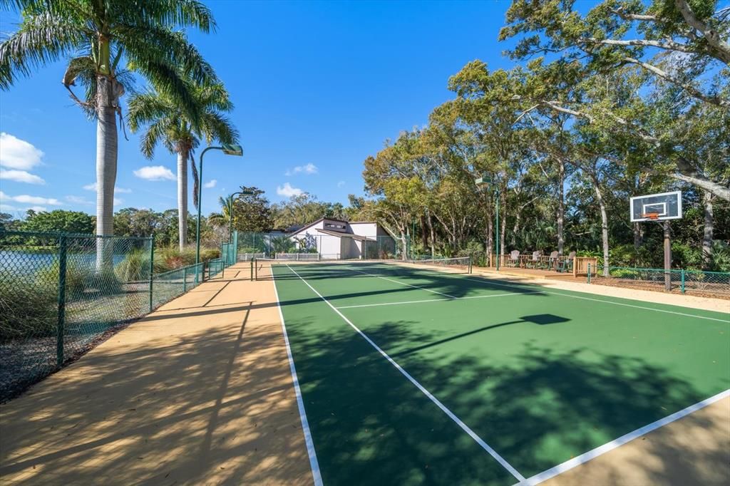 Exterior, Tennis Courts