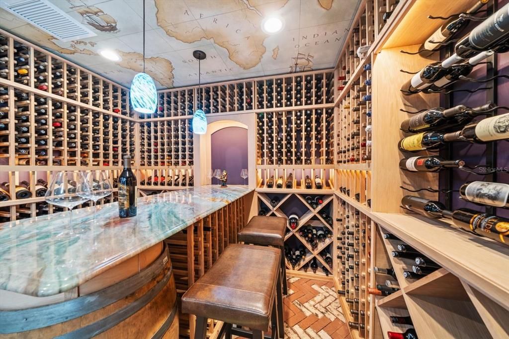 Interior, Pendant Lights, Recessed Lighting, Wine Storage