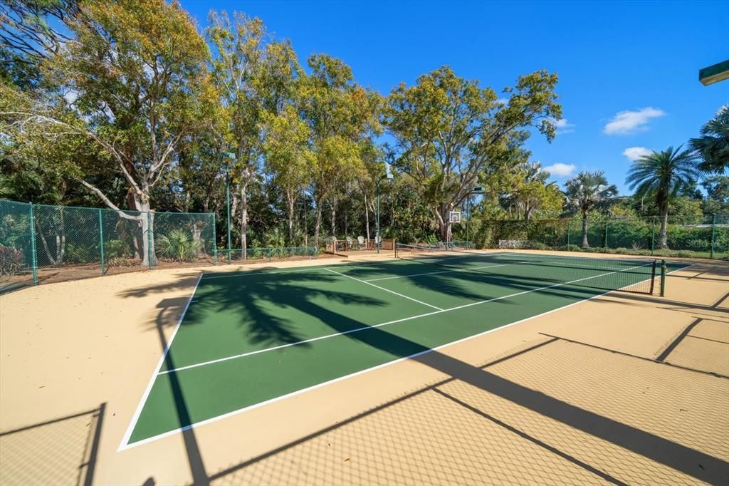 Exterior, Tennis Courts