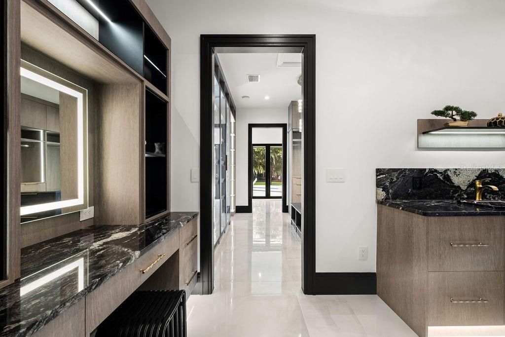 Interior, Marble, Recessed Lighting