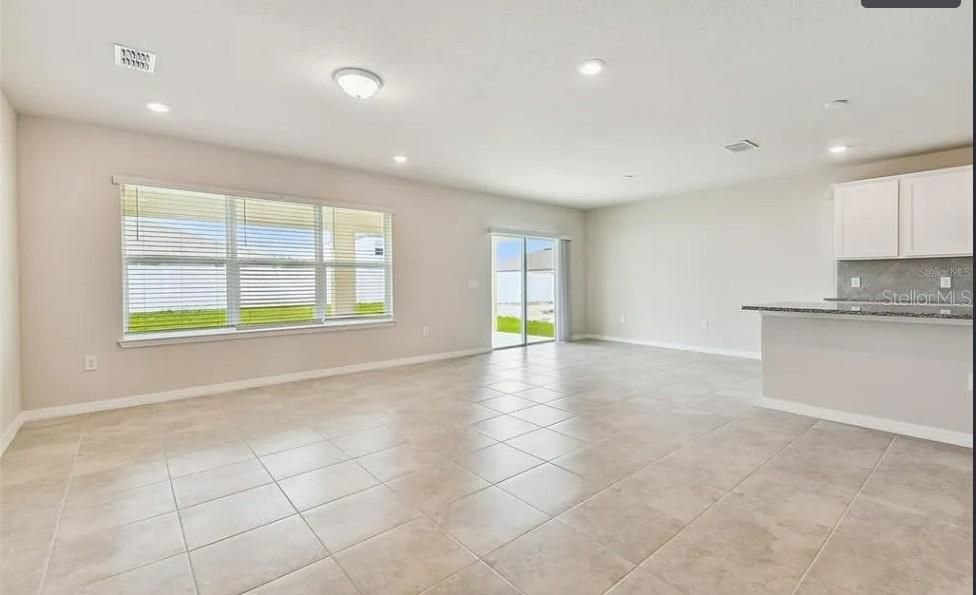 Empty room, Interior, Kitchen, Recessed Lighting