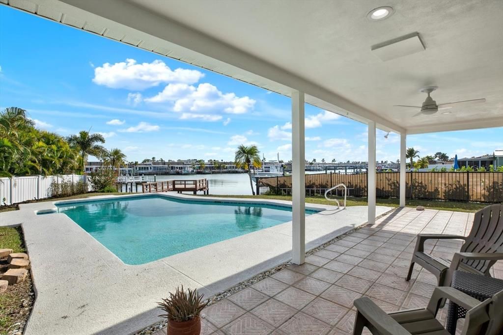 Exterior, Pool, Water