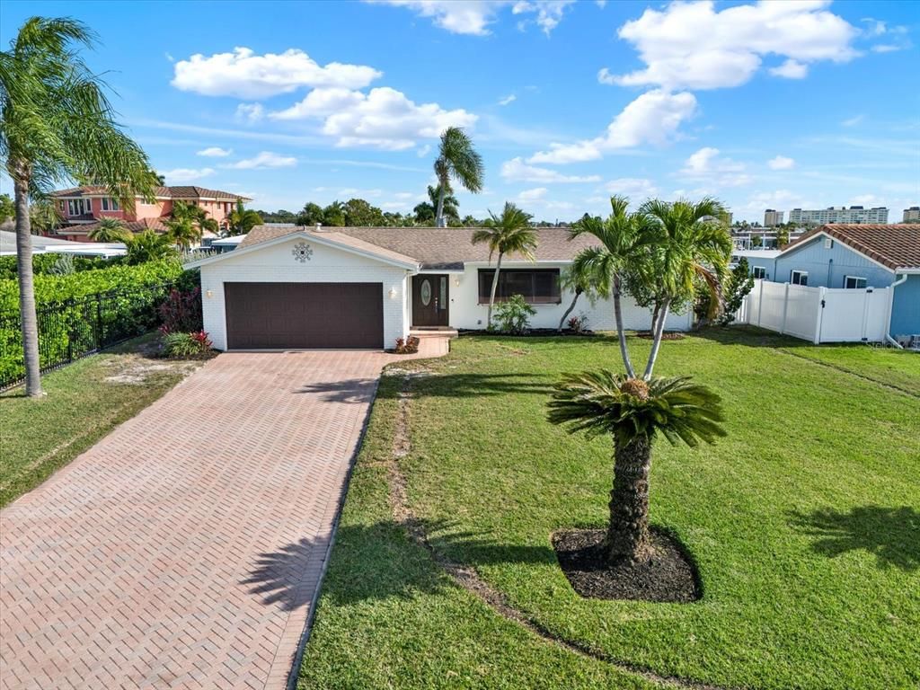 Attached, Backyard, Exterior, Facade, Ranch