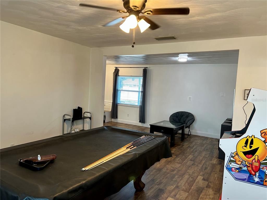 Game Room, Interior, Wood Texture Flooring
