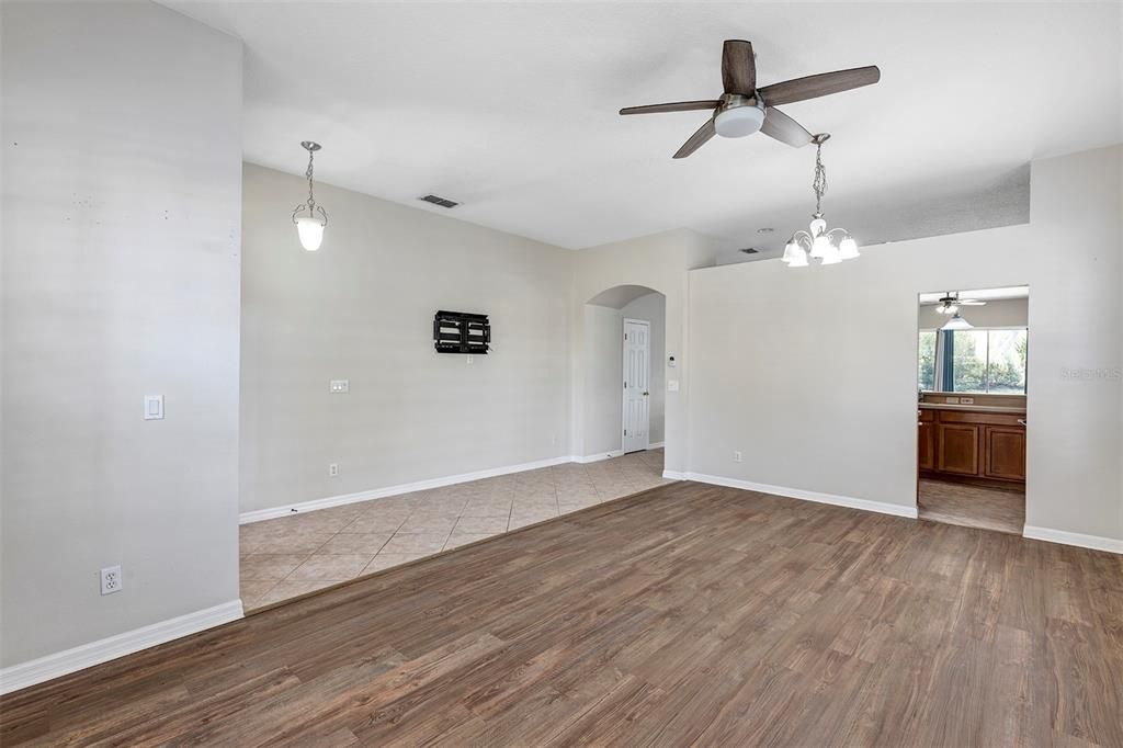 Empty room, Interior, Pendant Lights, Wood Texture Flooring