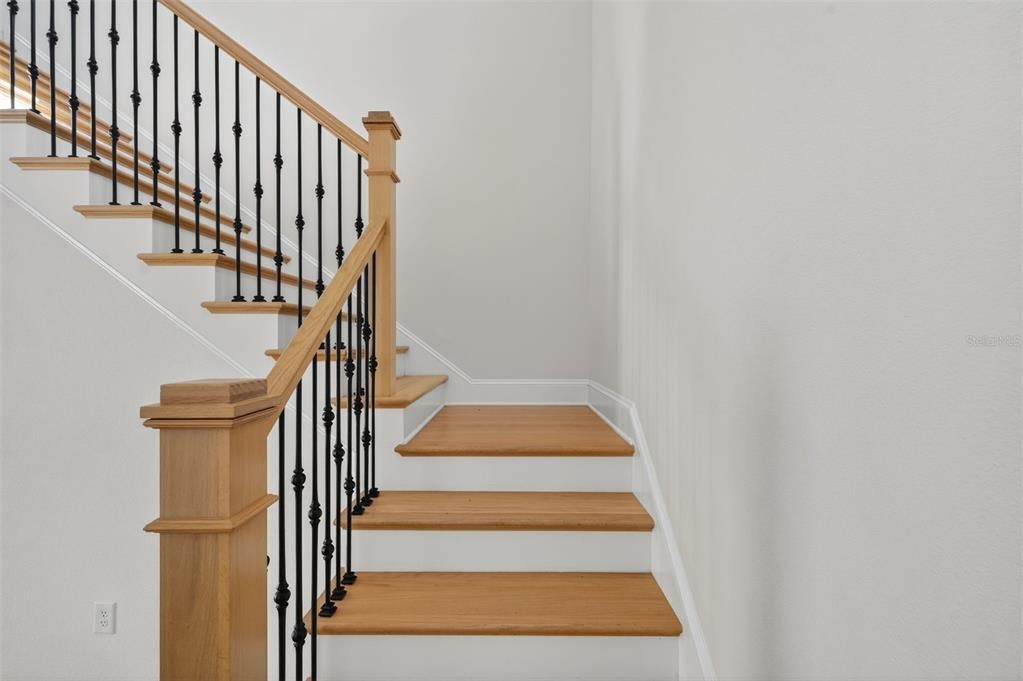 Interior, Pendant Lights, Recessed Lighting, Wood Texture Flooring
