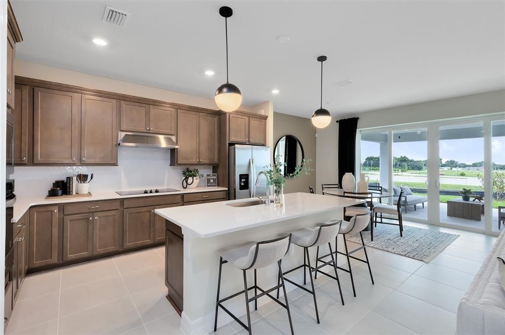 Dining room, Interior, Kitchen, Pendant Lights, Recessed Lighting, Stainless Steel Appliances, Water