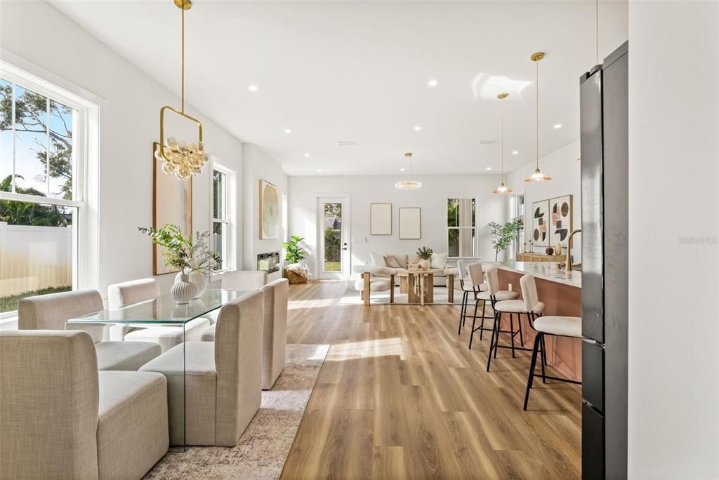Dining room, Interior, Living room, Pendant Lights, Recessed Lighting, Wood Texture Flooring