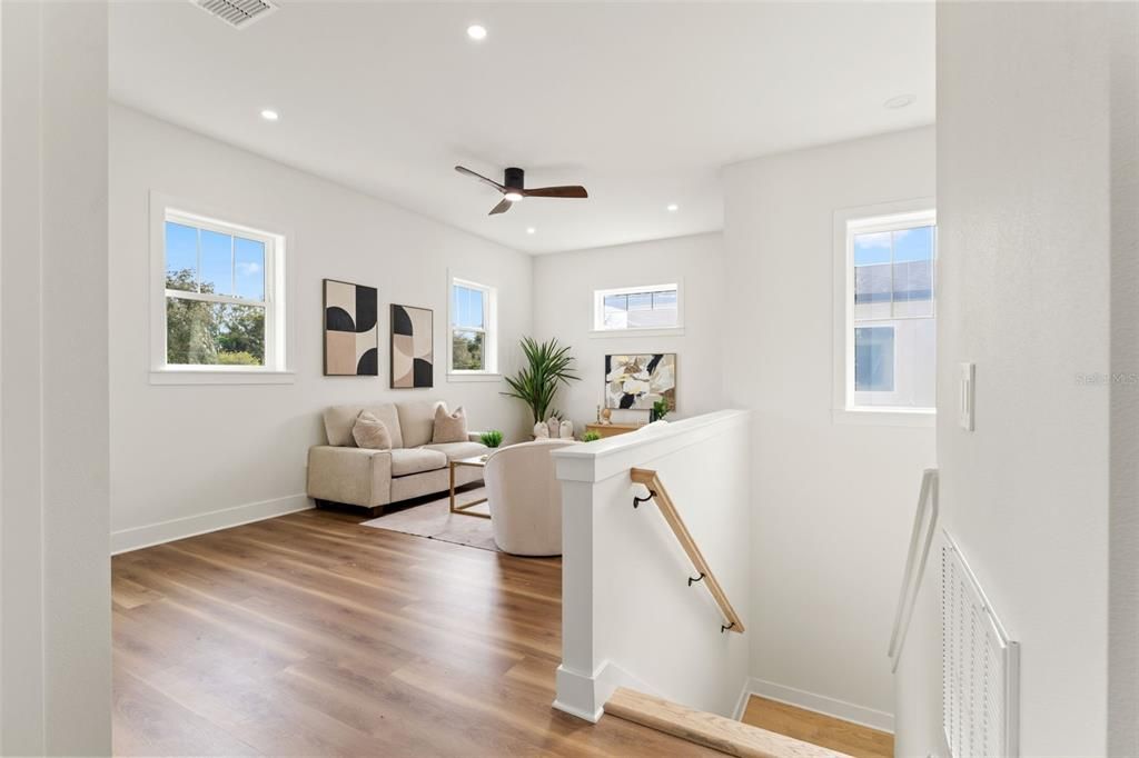 Interior, Living room, Recessed Lighting, Wood Texture Flooring