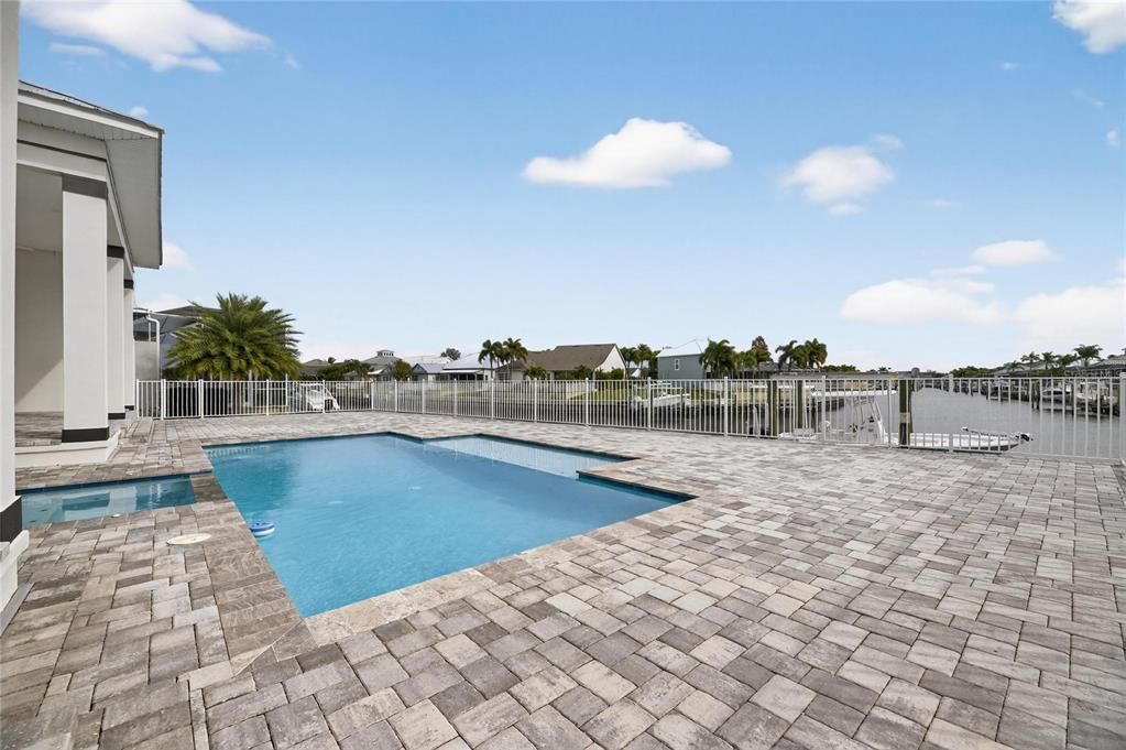 Exterior, Pool, Water