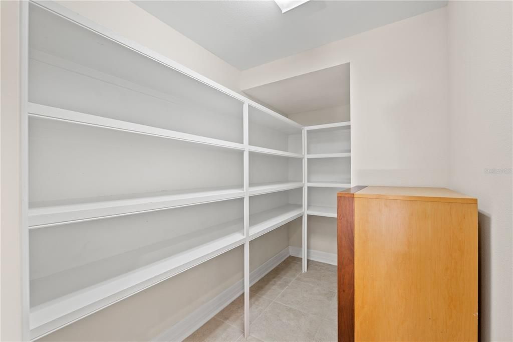 Interior, Walk-in Closets