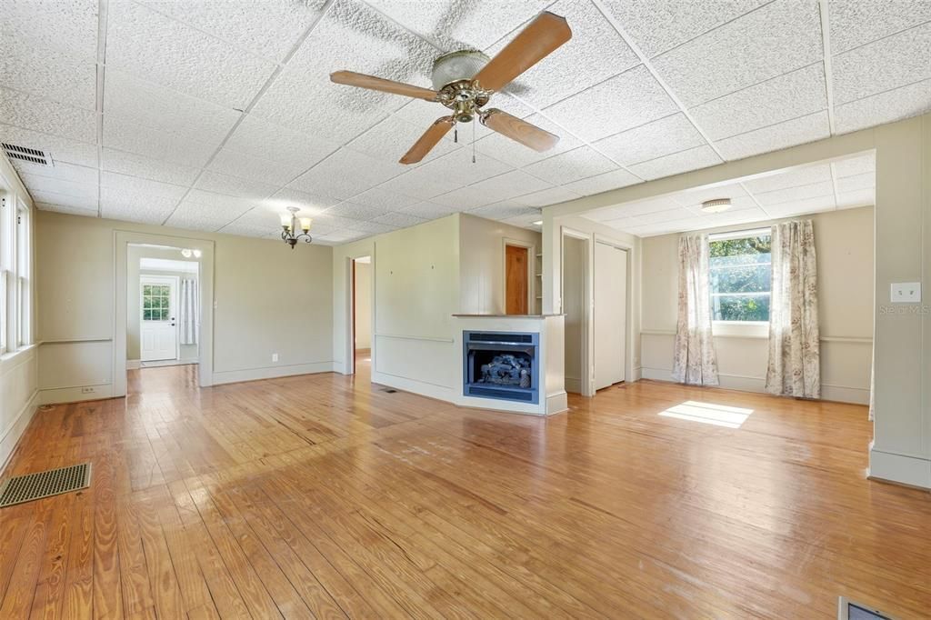 Empty room, Fireplace, Interior, Wood Texture Flooring