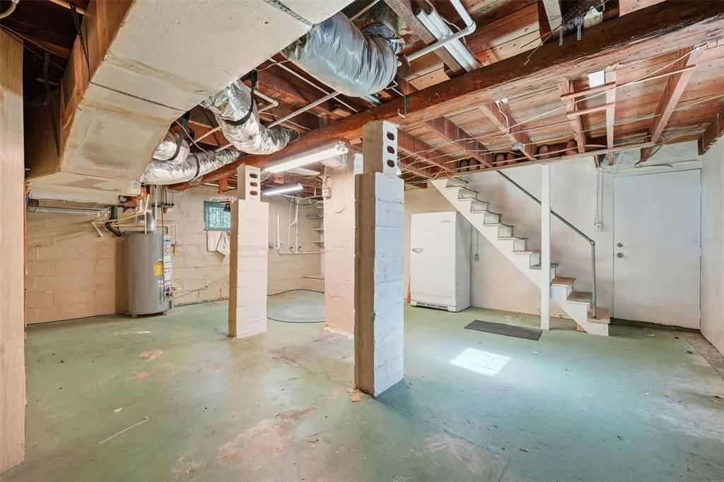 Interior, Wooden Beams