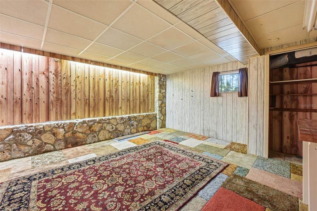 Interior, Wooden Walls