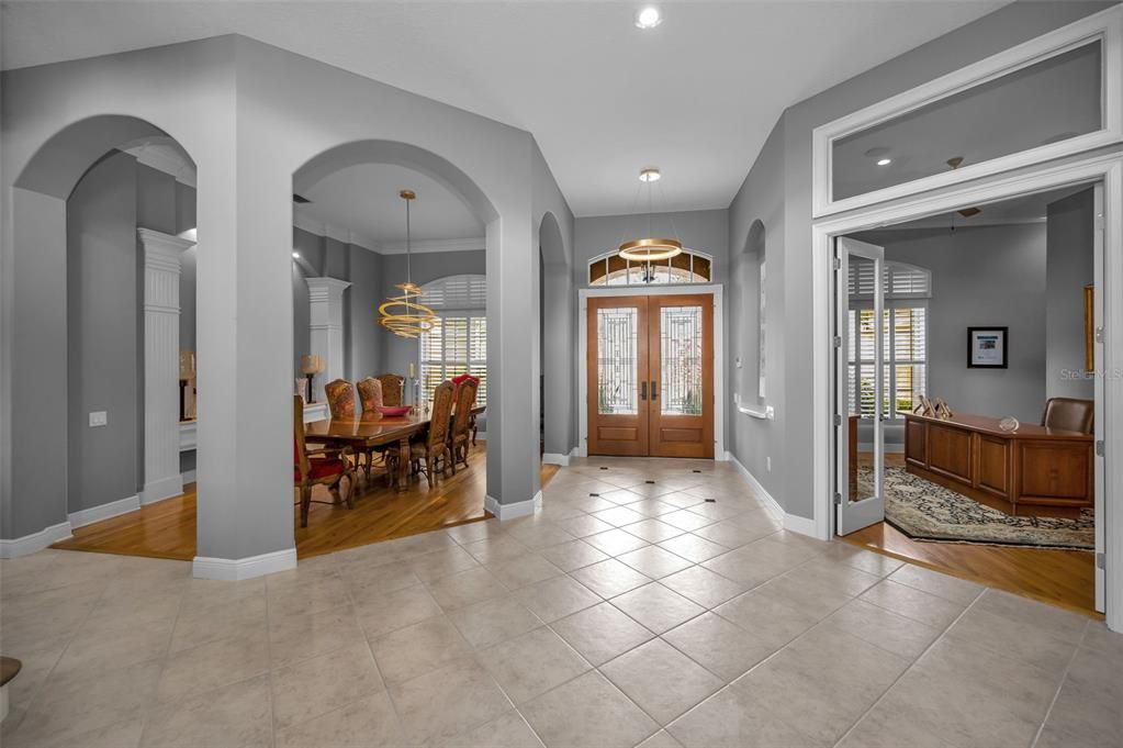 Dining room, Interior, Pendant Lights, Recessed Lighting, Wood Texture Flooring