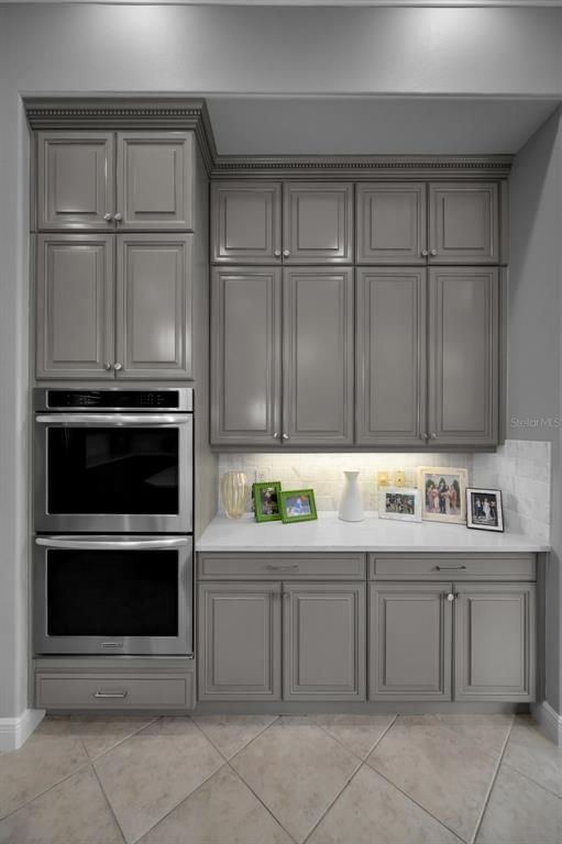 Interior, Kitchen, Stainless Steel Appliances