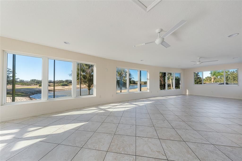 Empty room, Interior, Recessed Lighting