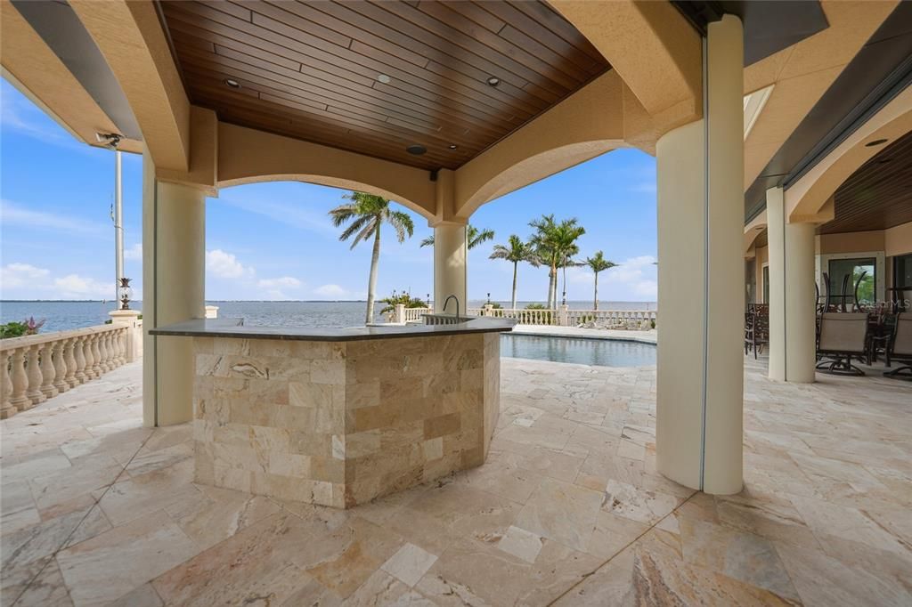 Exterior, Outdoor Kitchen, Pool, Water