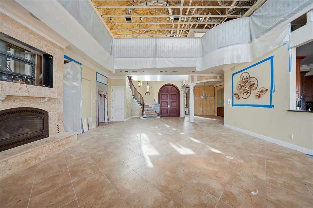 Fireplace, Interior, Recessed Lighting