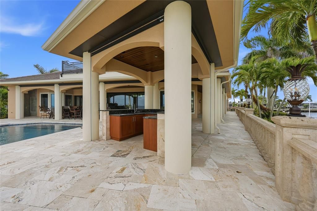 Exterior, Pool, Water