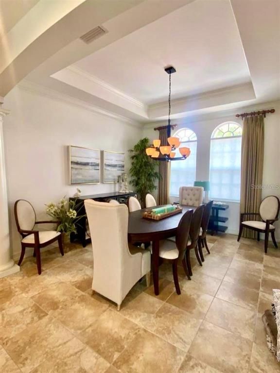 Chandelier, Dining room, Interior, Pendant Lights