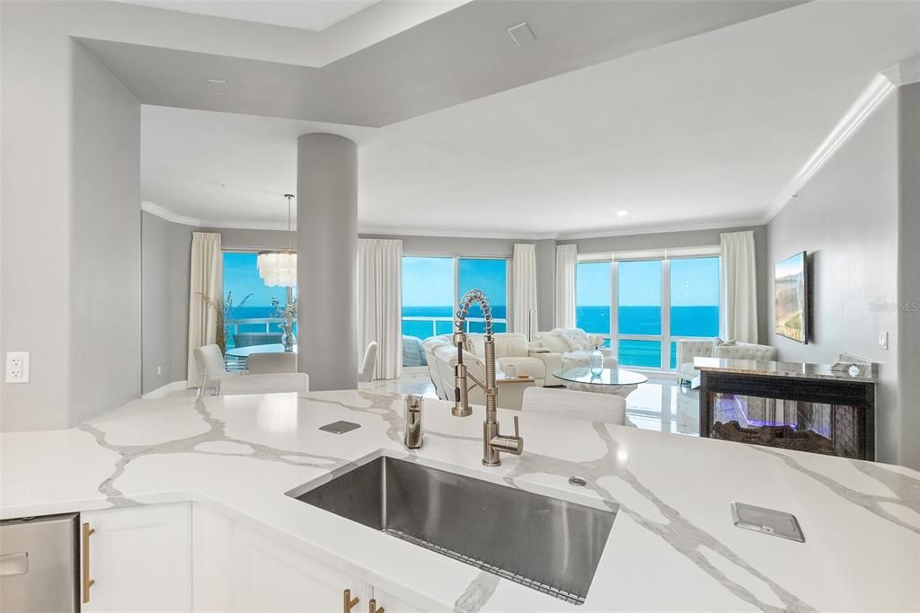 Dining room, Interior, Kitchen, Living room, Pendant Lights, Recessed Lighting, Water