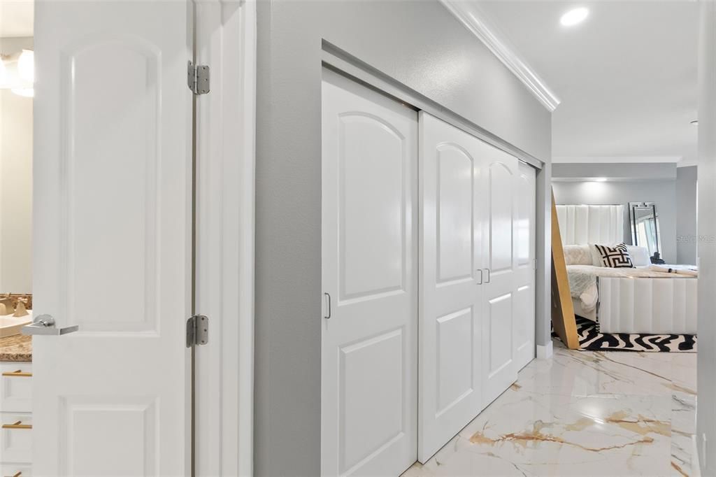 Bedroom, Interior, Marble, Recessed Lighting