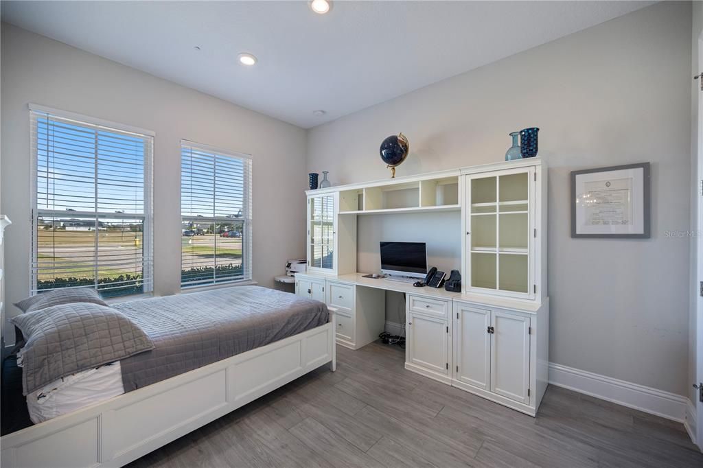 Bedroom, Home Office, Interior, Recessed Lighting, Wood Texture Flooring