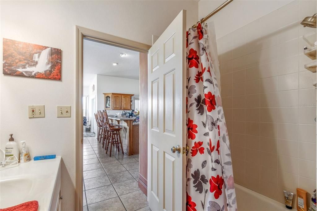 Dining room, Interior, Recessed Lighting