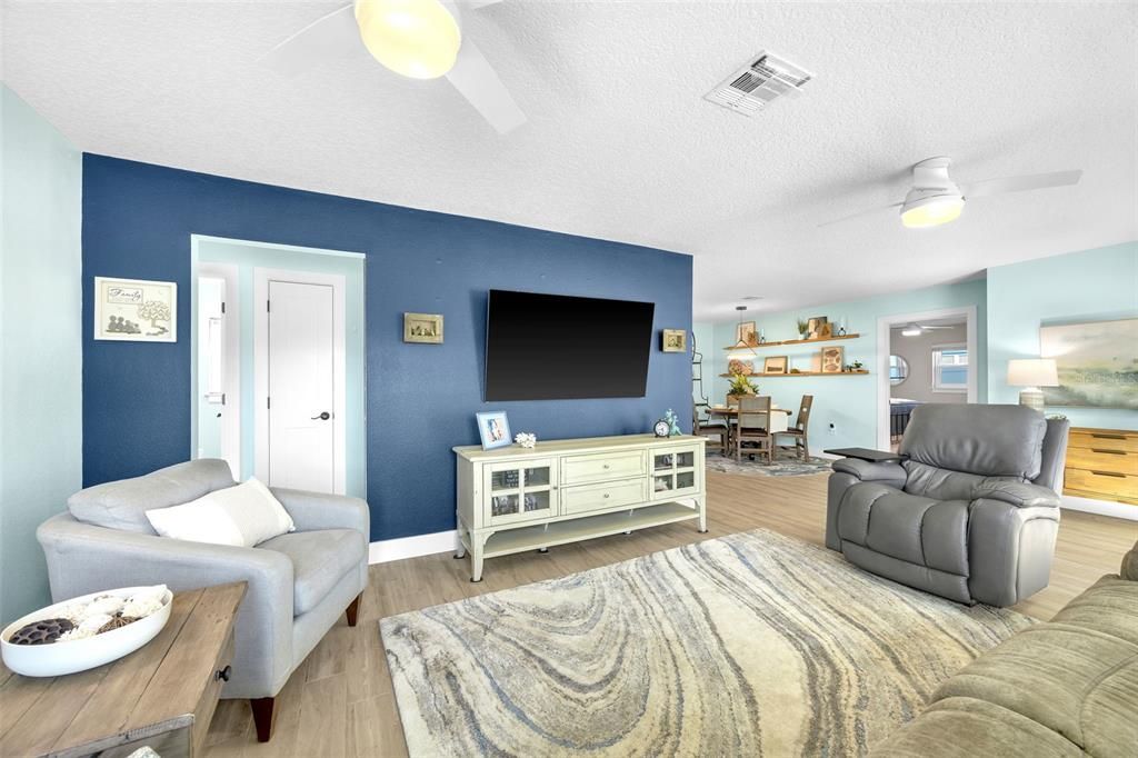 Dining room, Interior, Living room, Wood Texture Flooring