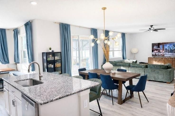 Dining room, Interior, Kitchen, Living room, Pendant Lights, Recessed Lighting, Wood Texture Flooring