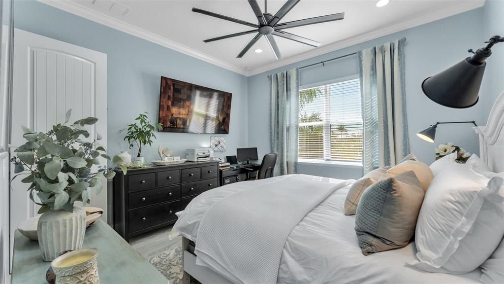 Bedroom, Home Office, Interior, Recessed Lighting, Wood Texture Flooring