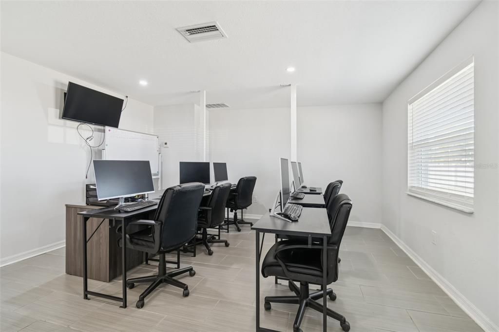 Home Office, Interior, Recessed Lighting