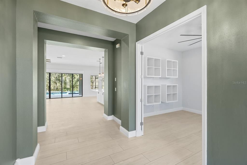 Interior, Pendant Lights, Wood Texture Flooring
