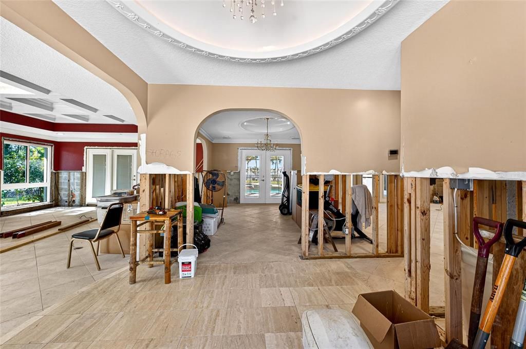 Chandelier, Interior, Pendant Lights