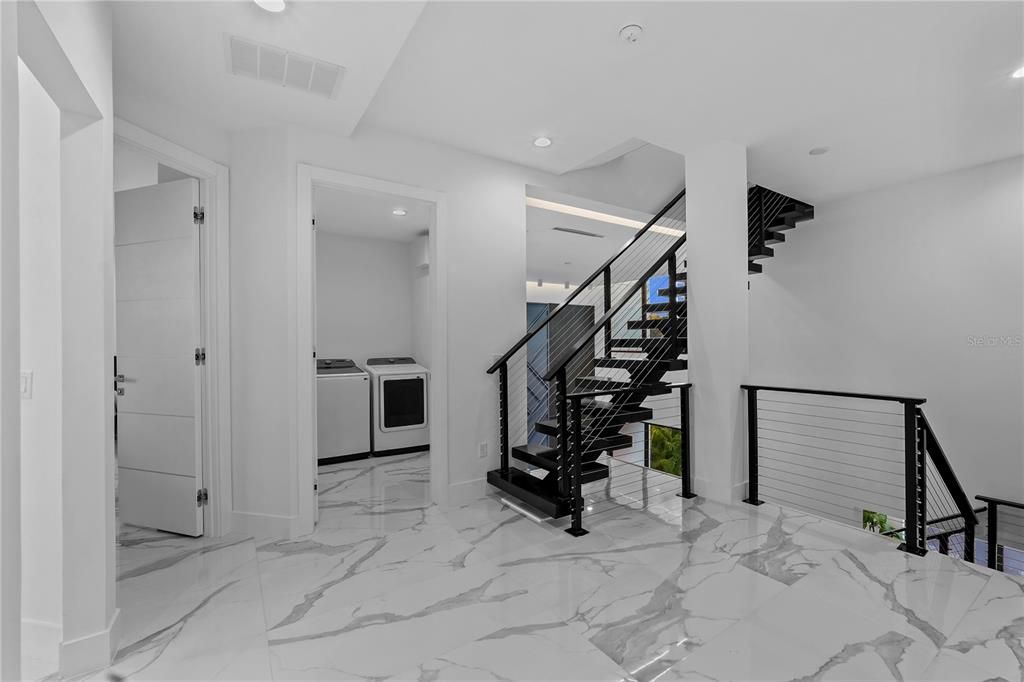 Interior, Marble, Recessed Lighting, Washer