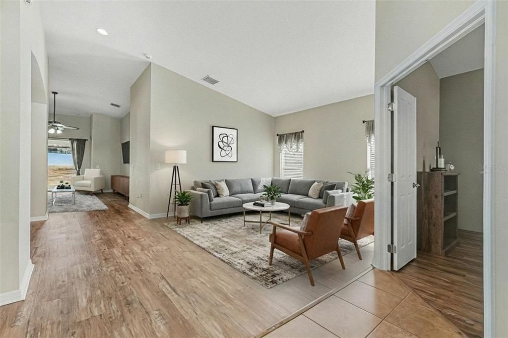 Interior, Living room, Recessed Lighting, Wood Texture Flooring