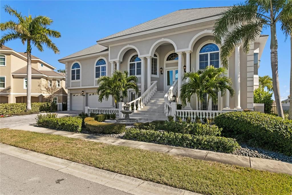 Attached, Exterior, Facade, Mediterranean