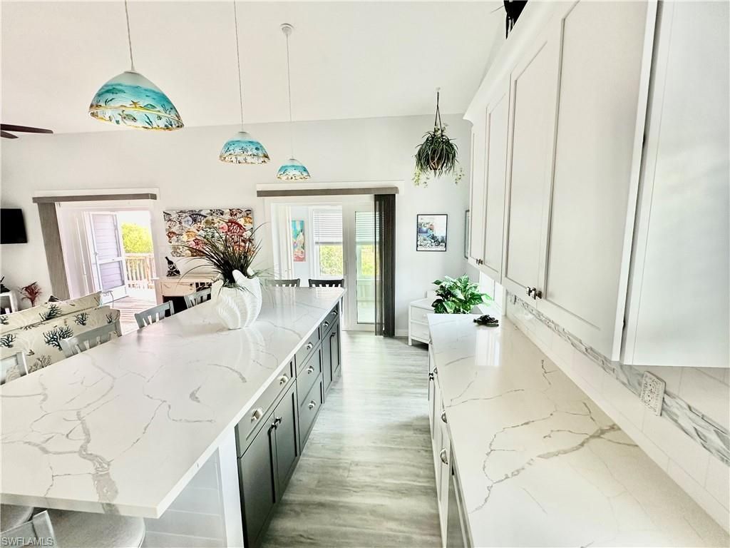 Interior, Kitchen, Pendant Lights, Wood Texture Flooring