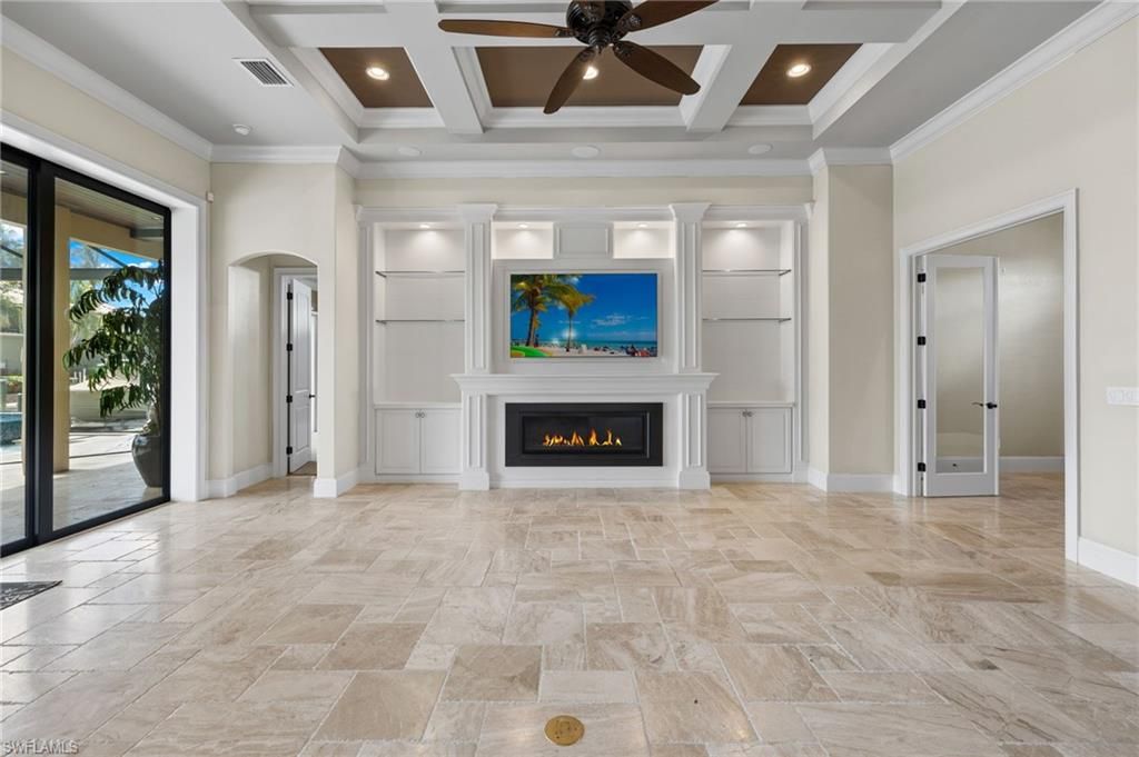 Fireplace, Interior, Recessed Lighting