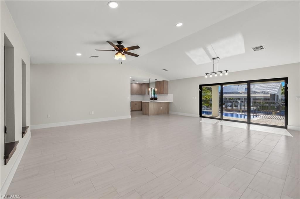 Empty room, Interior, Kitchen, Pendant Lights, Recessed Lighting